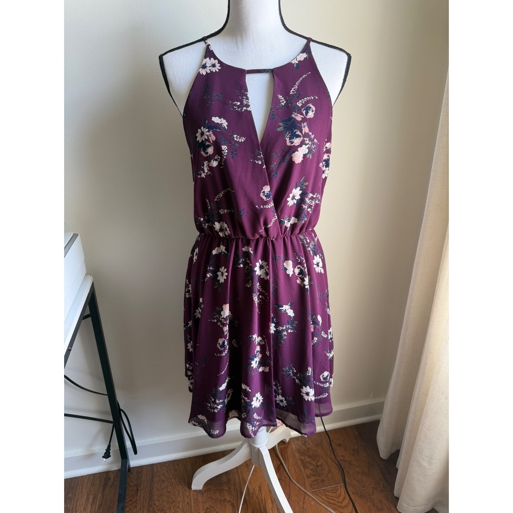 Miami Floral Halter Mini Dress Plum Purple Keyhole Neck Sleeveless Size Medium